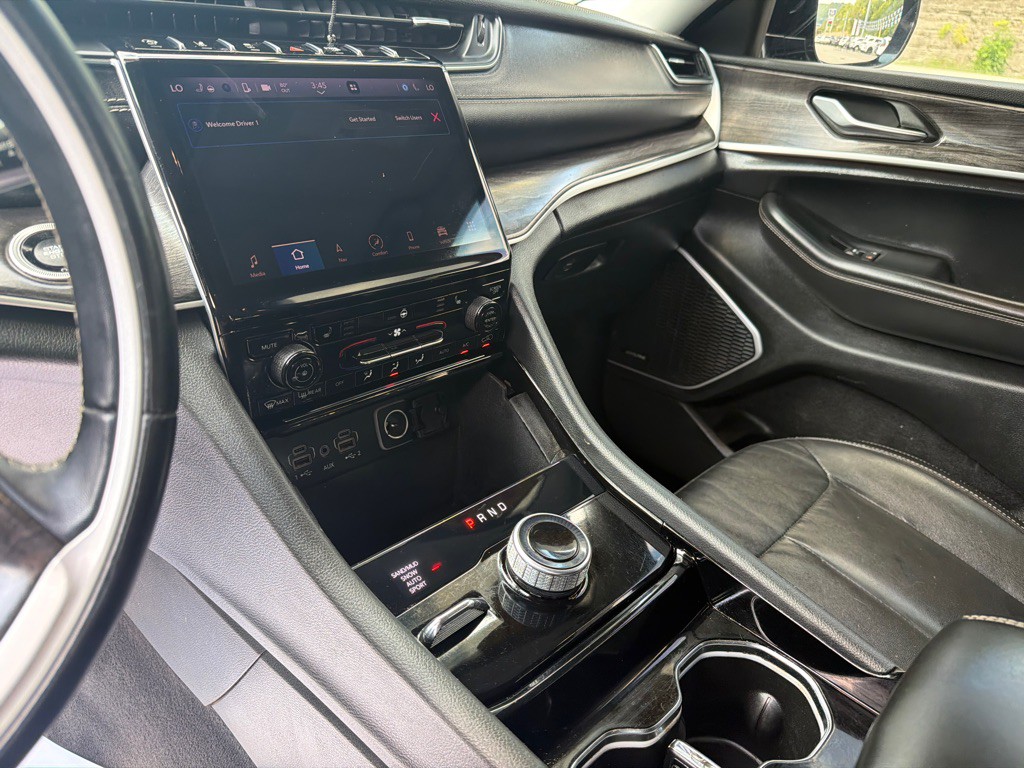 2021 Jeep Grand Cherokee Image 7