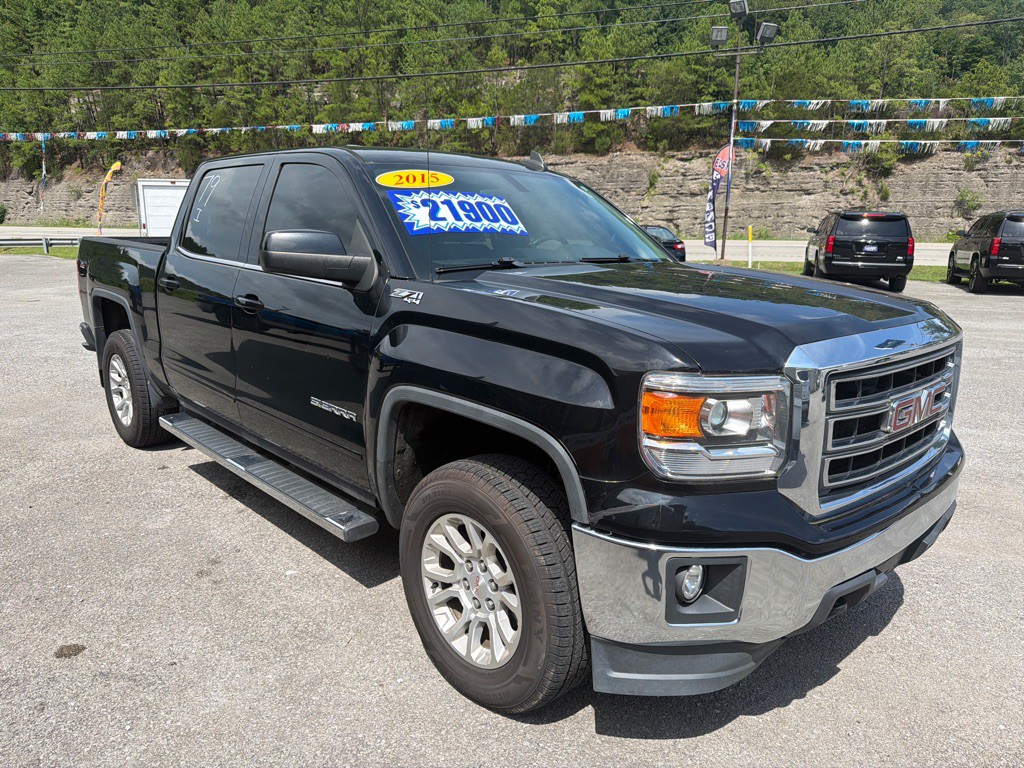 2015 GMC Sierra Image 1