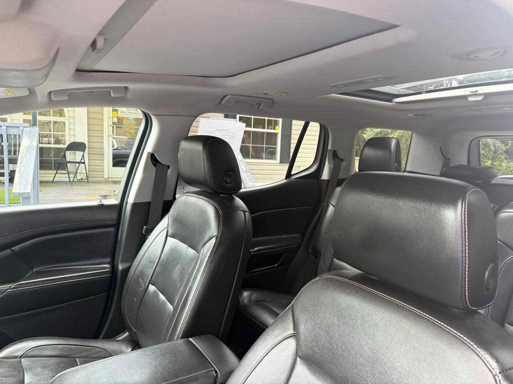 2019 GMC Acadia Image 9