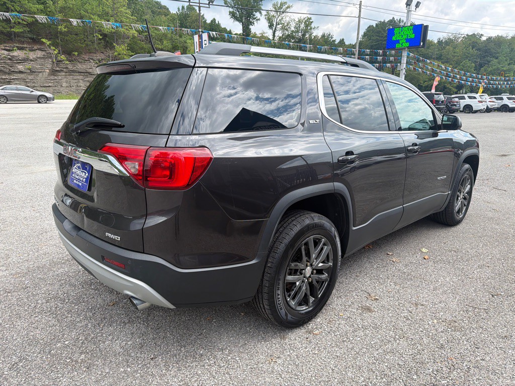 2019 GMC Acadia Image 17