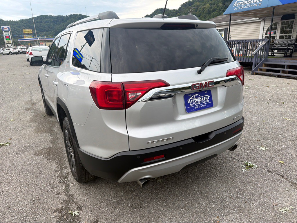 2019 GMC Acadia Image 12