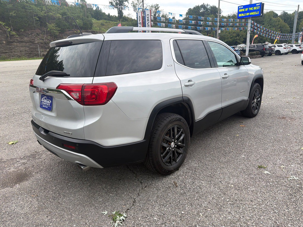 2019 GMC Acadia Image 16