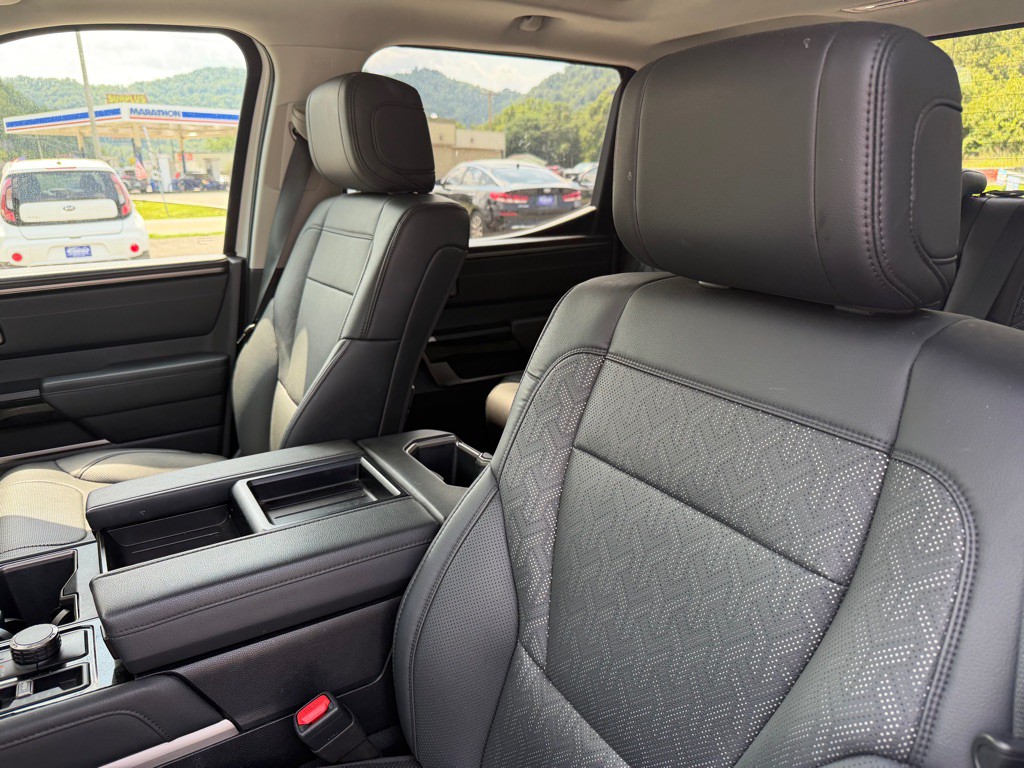2024 Toyota Tundra Image 10