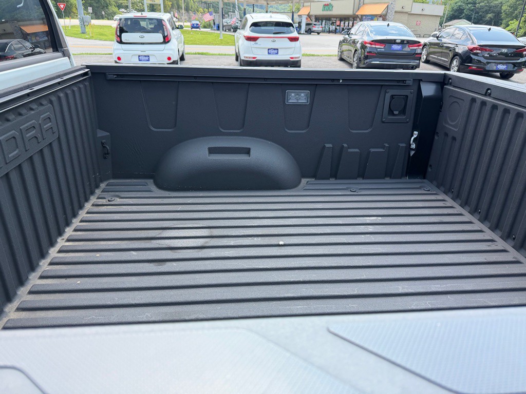 2024 Toyota Tundra Image 15