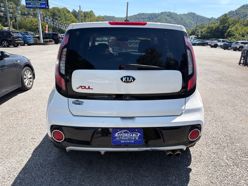 2018 Kia Soul Image 9