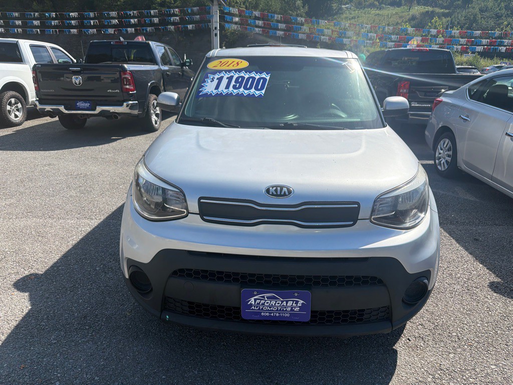 2018 Kia Soul Image 2