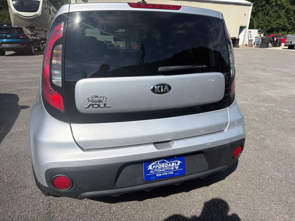 2018 Kia Soul Image 8