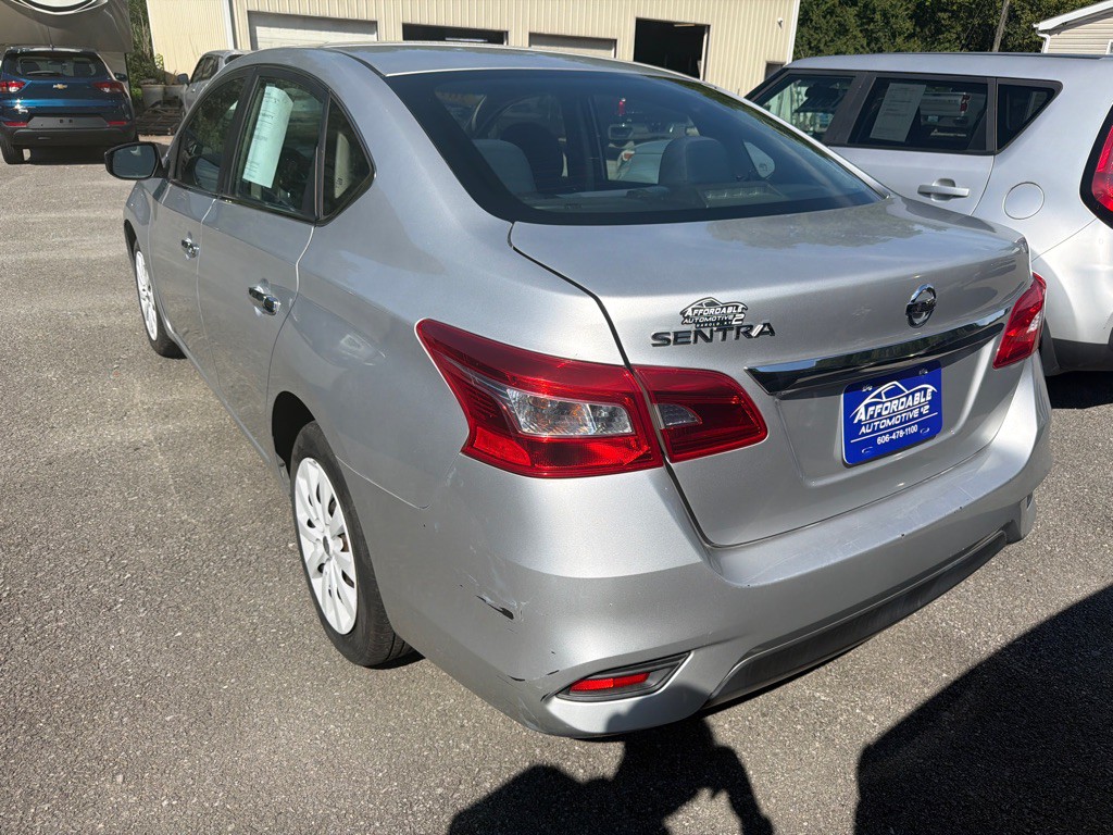2019 Nissan Sentra Image 8