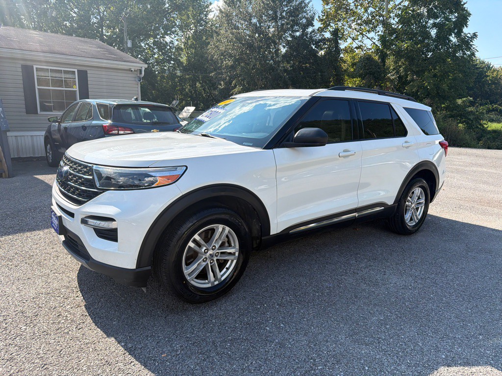 2020 Ford Explorer Image 3