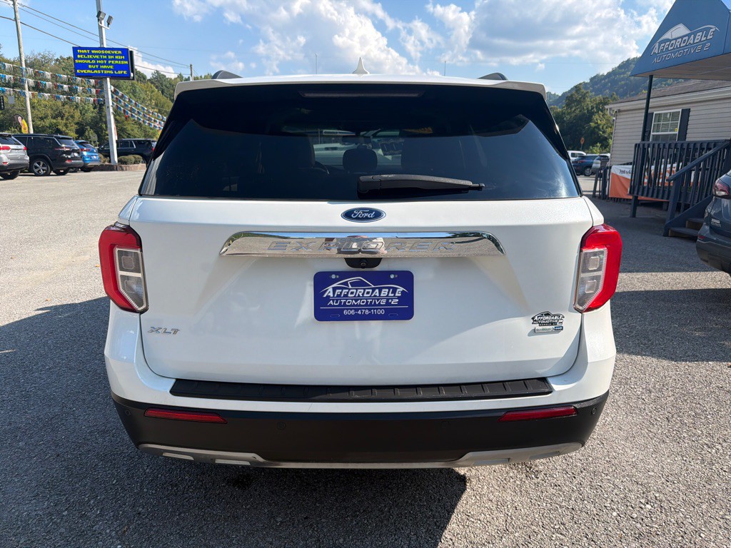 2020 Ford Explorer Image 11