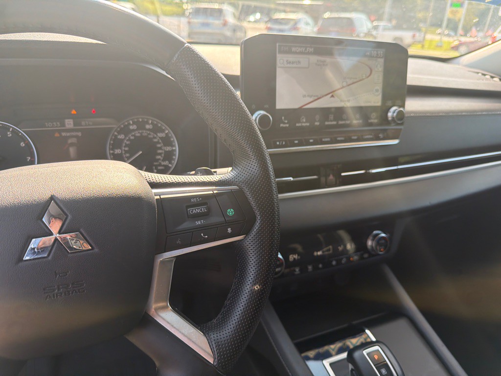 2024 Mitsubishi Outlander Image 5