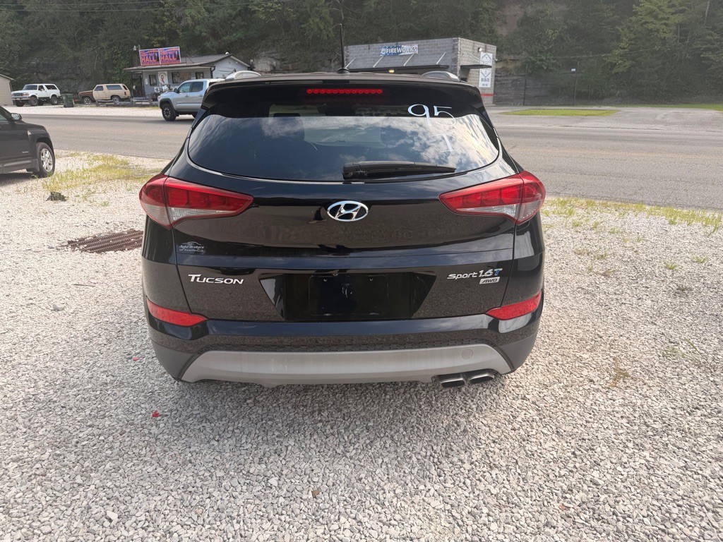 2017 Hyundai Tucson Image 10