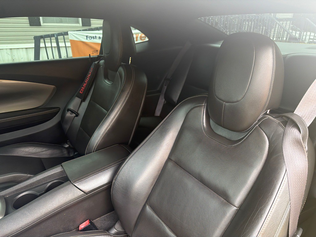 2015 Chevrolet Camaro Image 7