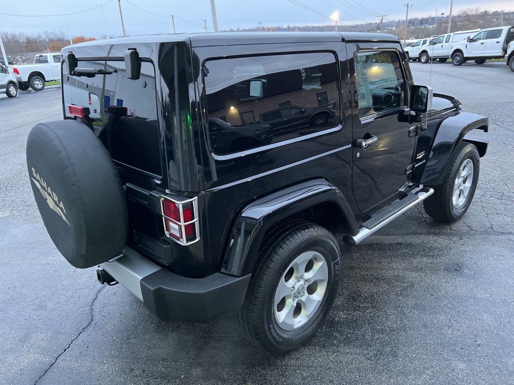 2013 Jeep Wrangler Image 9