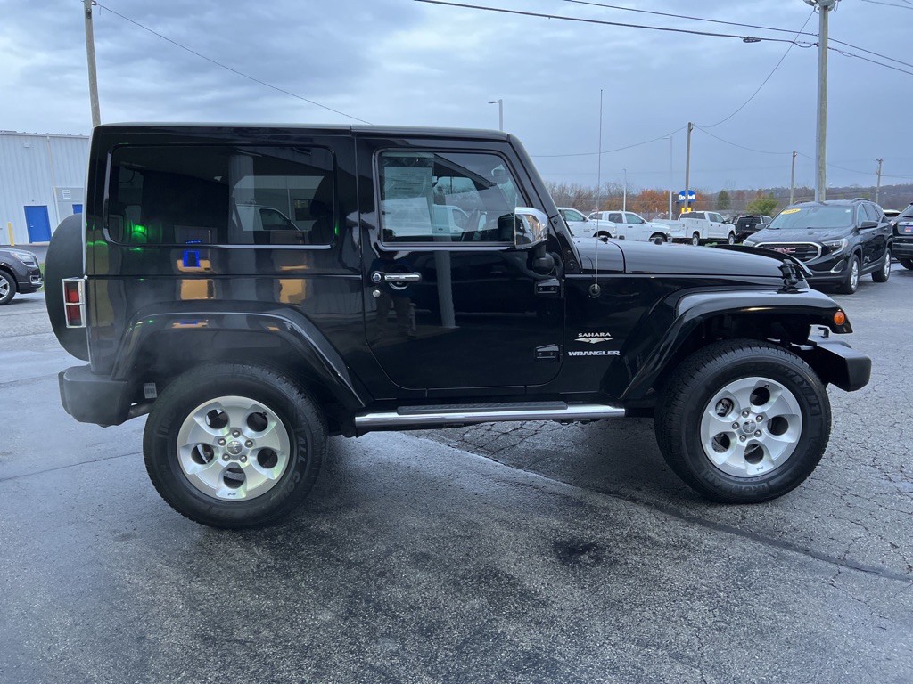 2013 Jeep Wrangler Image 10