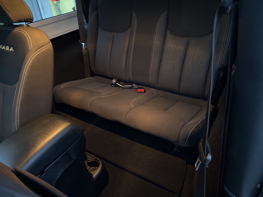 2013 Jeep Wrangler Image 33