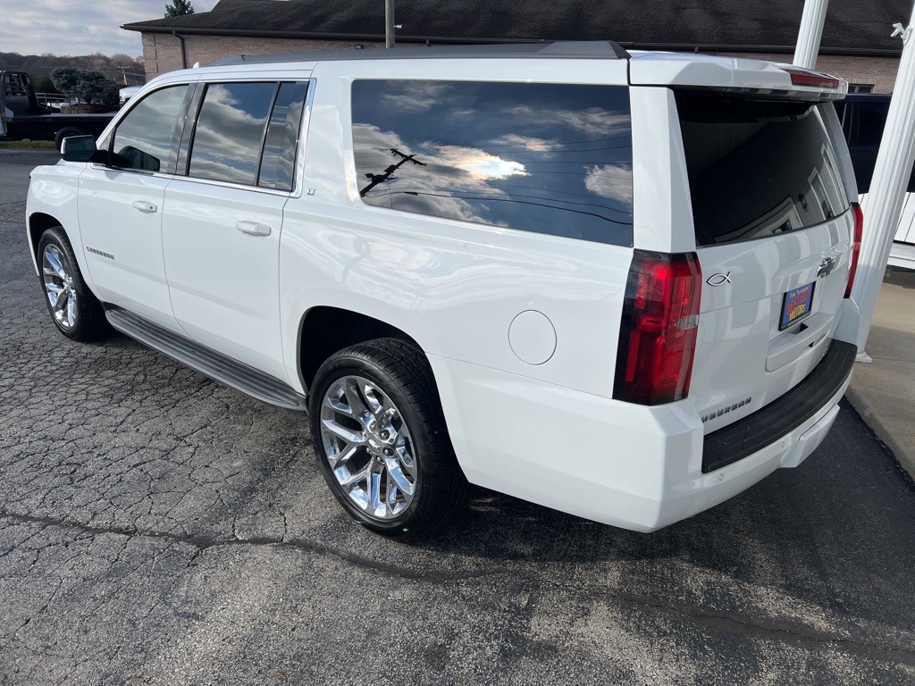2018 Chevrolet Suburban Image 6