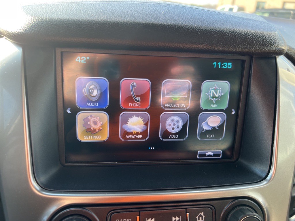 2018 Chevrolet Suburban Image 31