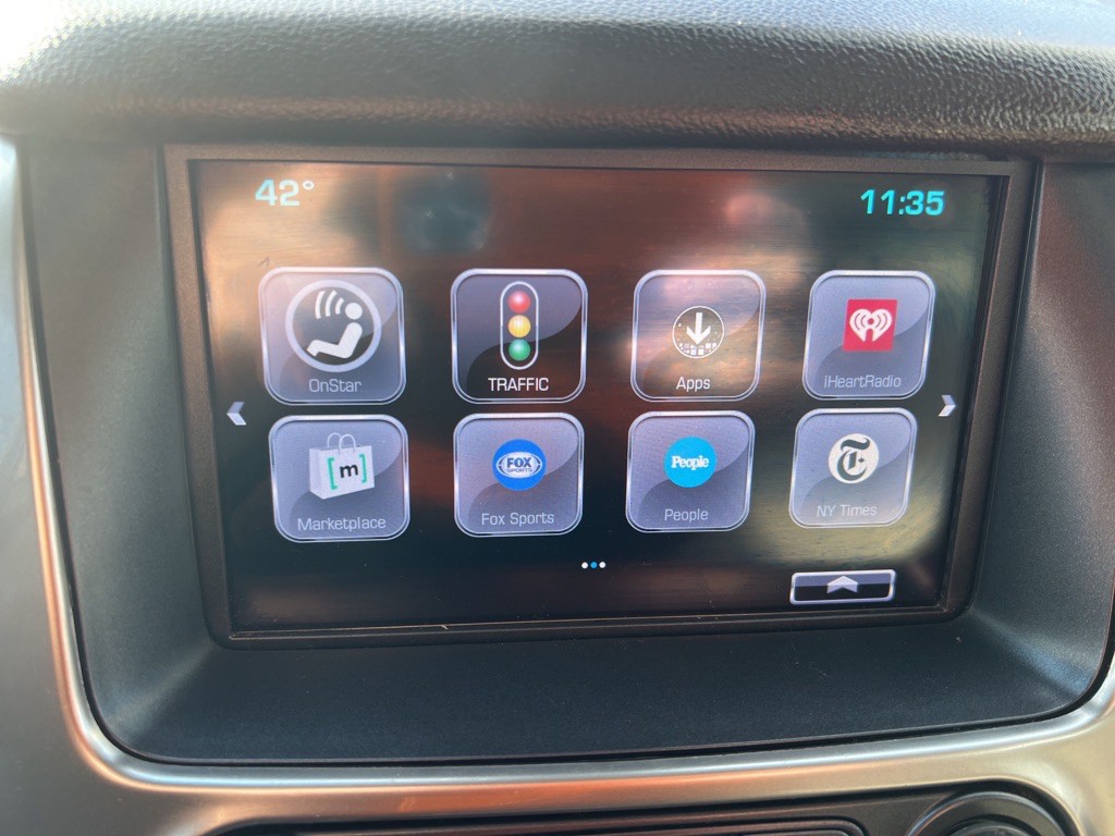 2018 Chevrolet Suburban Image 32