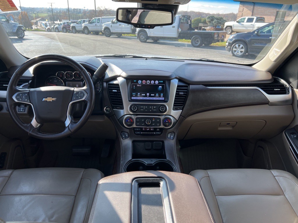 2018 Chevrolet Suburban Image 41