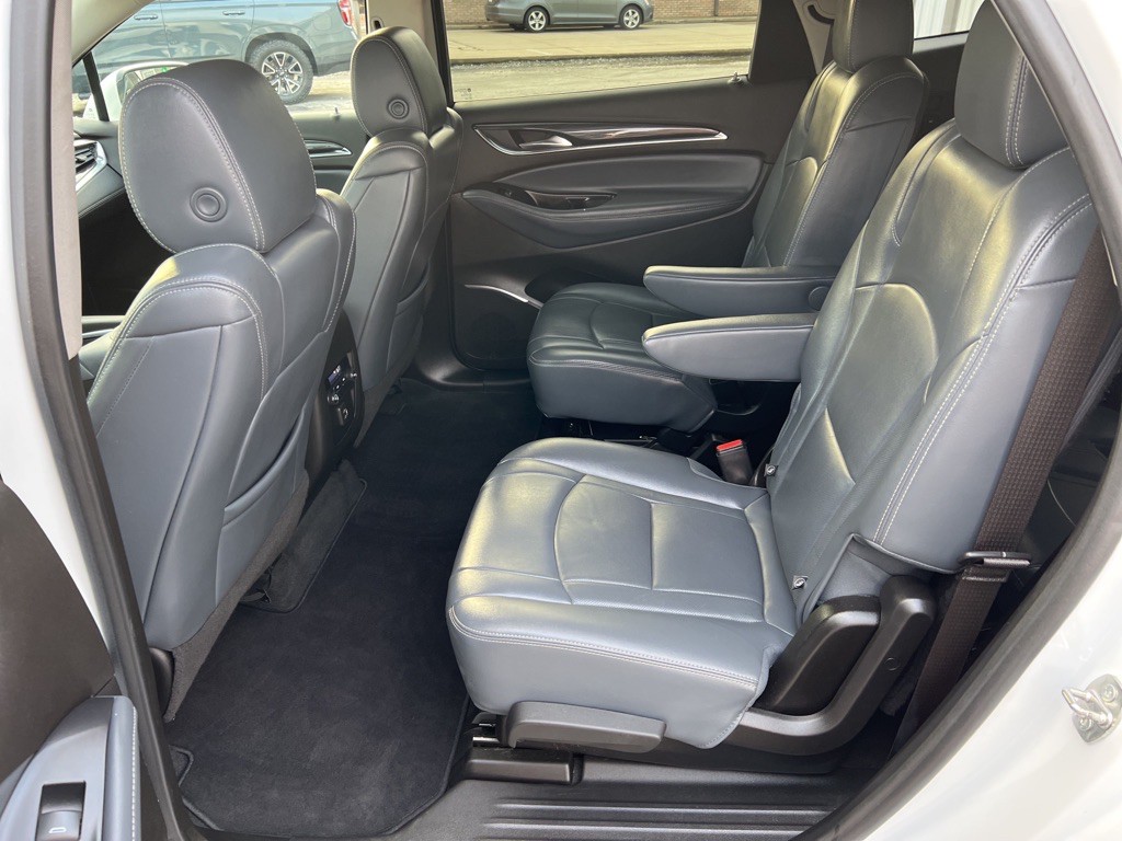 2021 Buick Enclave Image 46