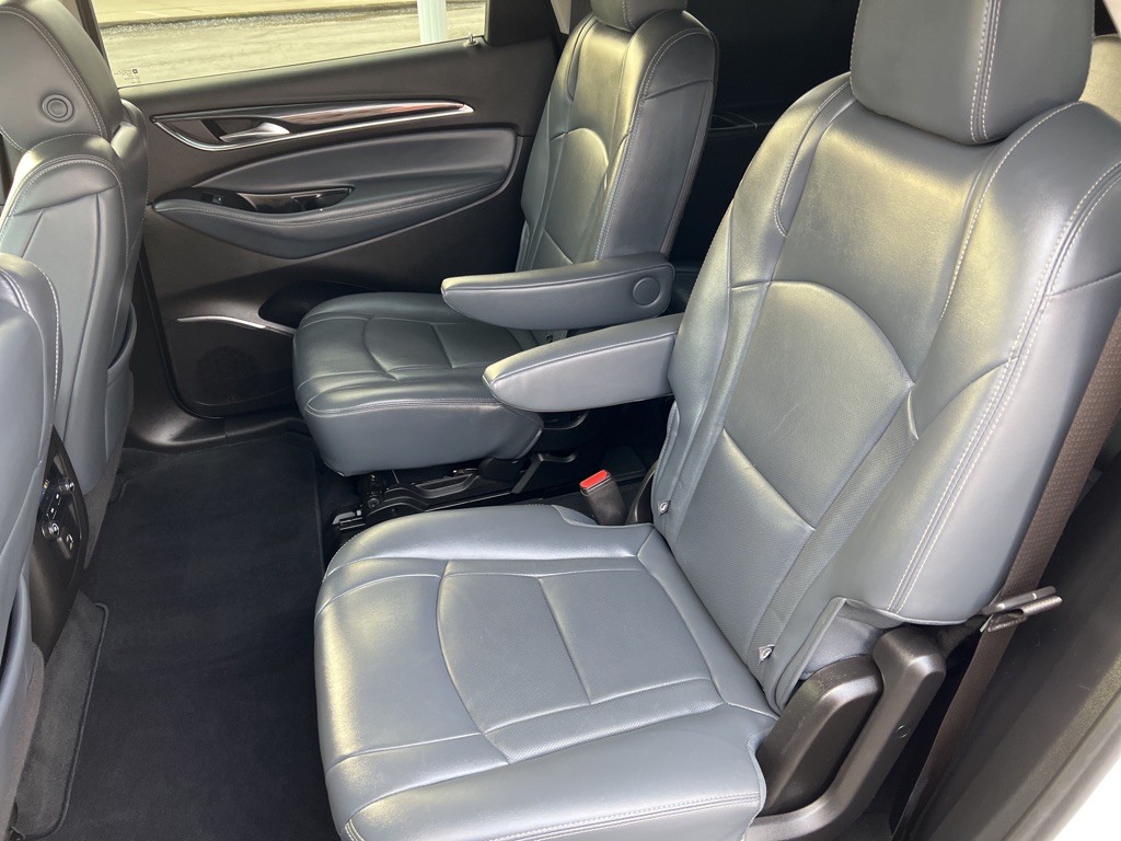 2021 Buick Enclave Image 48