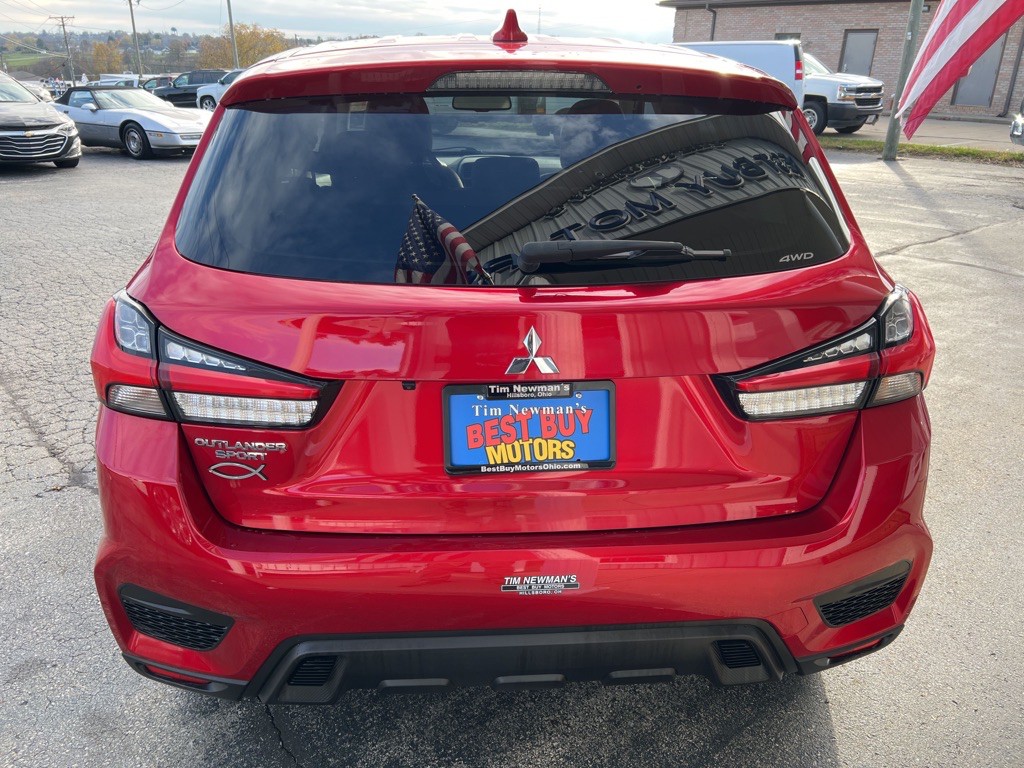 2021 Mitsubishi Outlander Image 7