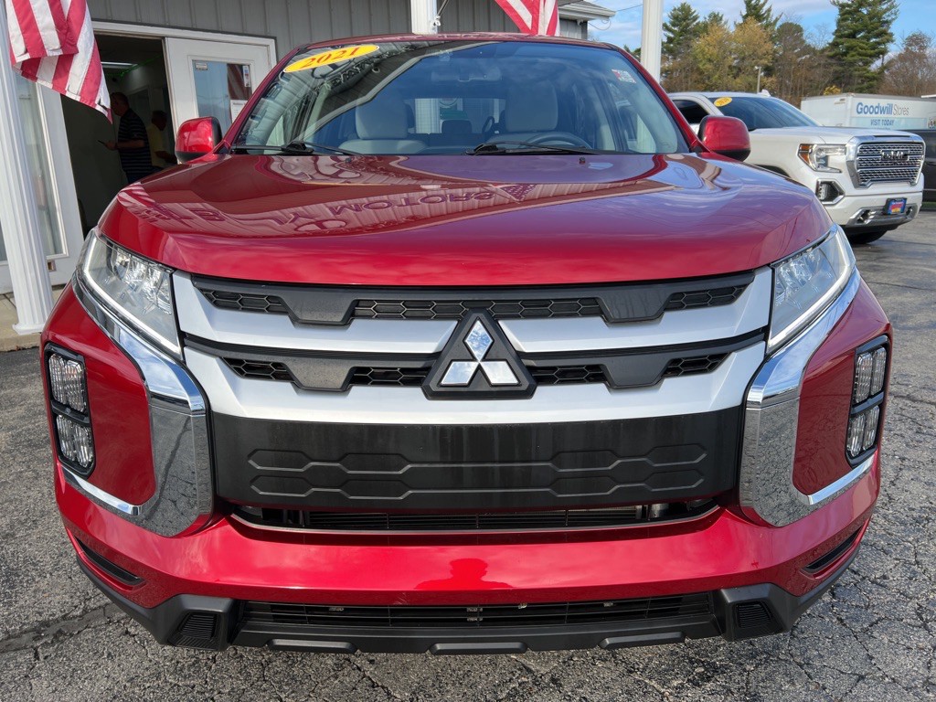 2021 Mitsubishi Outlander Image 13