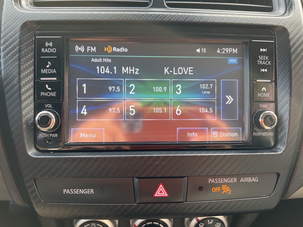 2021 Mitsubishi Outlander Image 27