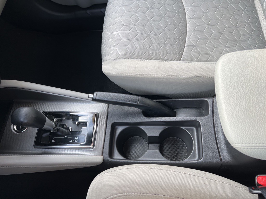 2021 Mitsubishi Outlander Image 31