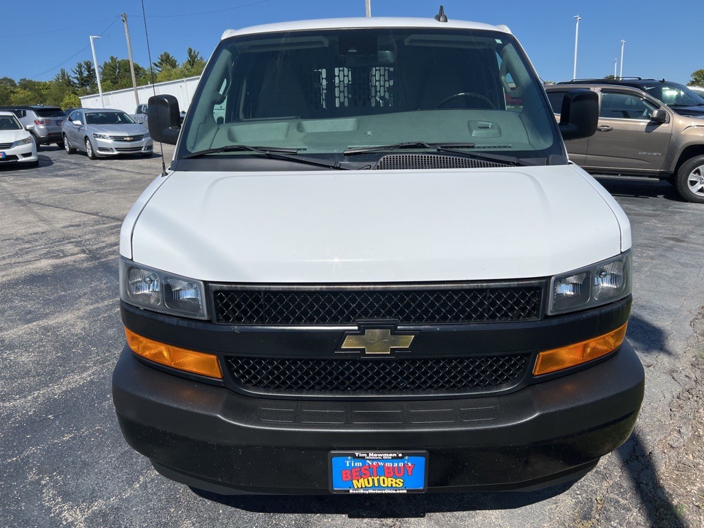 2020 Chevrolet Express Image 13