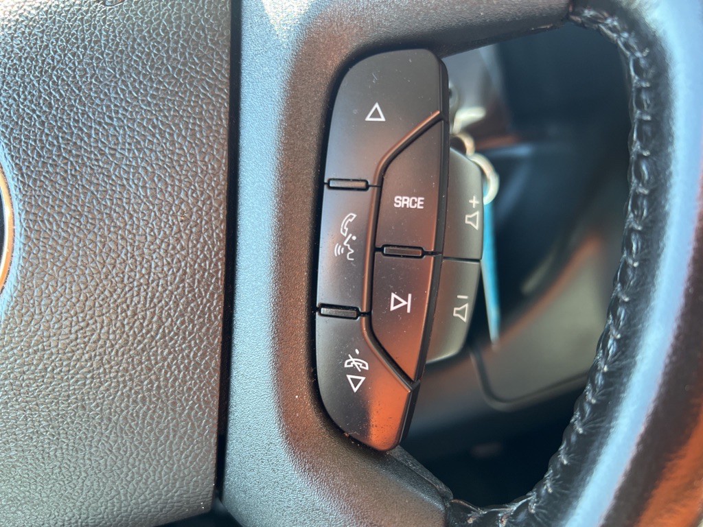 2020 Chevrolet Express Image 20