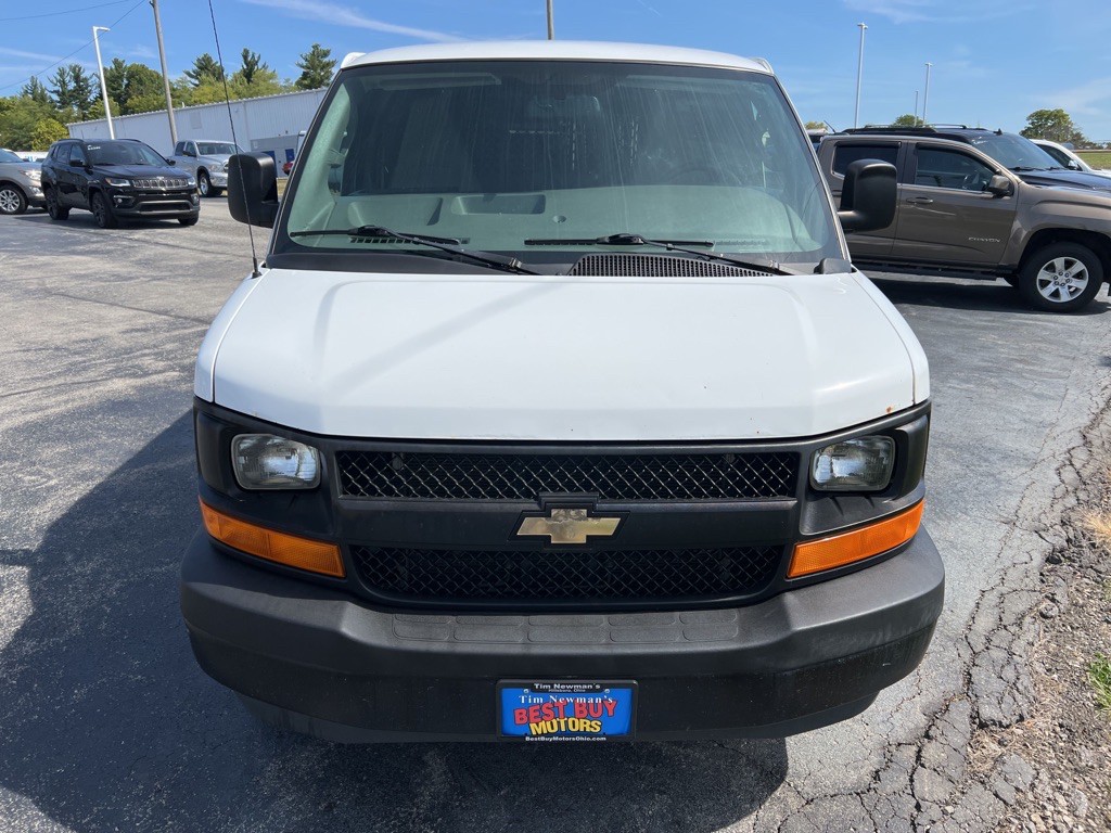 2017 Chevrolet Express Image 13