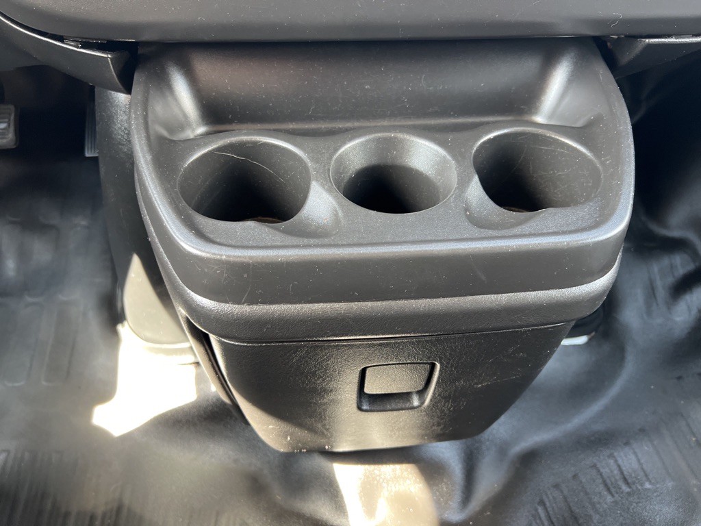 2017 Chevrolet Express Image 25