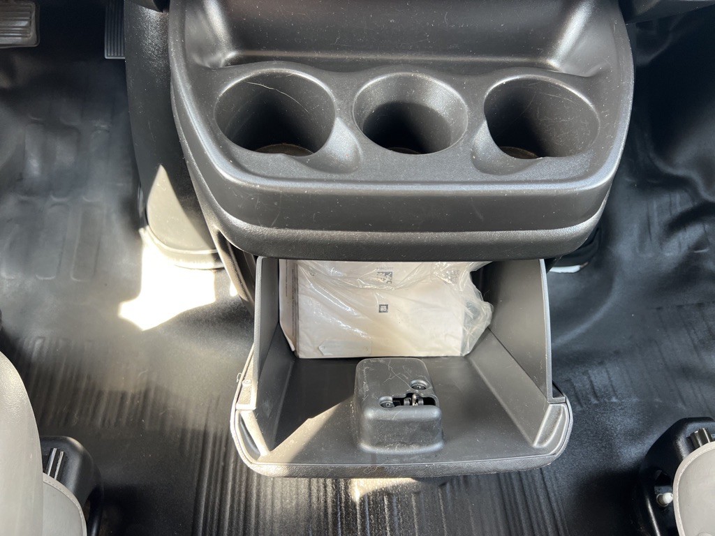 2017 Chevrolet Express Image 26