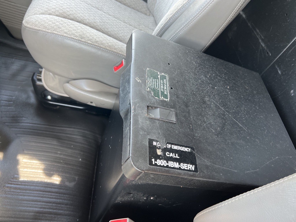 2017 Chevrolet Express Image 29