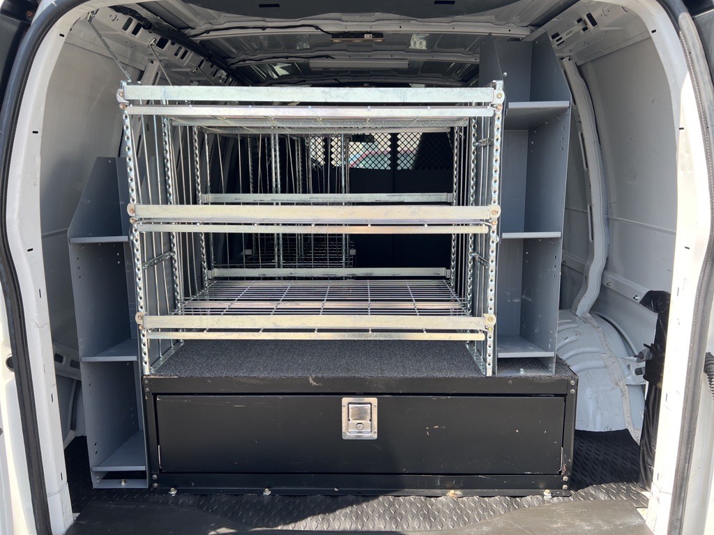2017 Chevrolet Express Image 33
