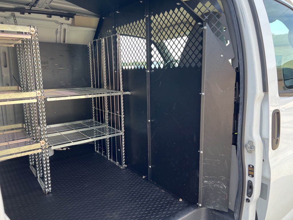 2017 Chevrolet Express Image 40