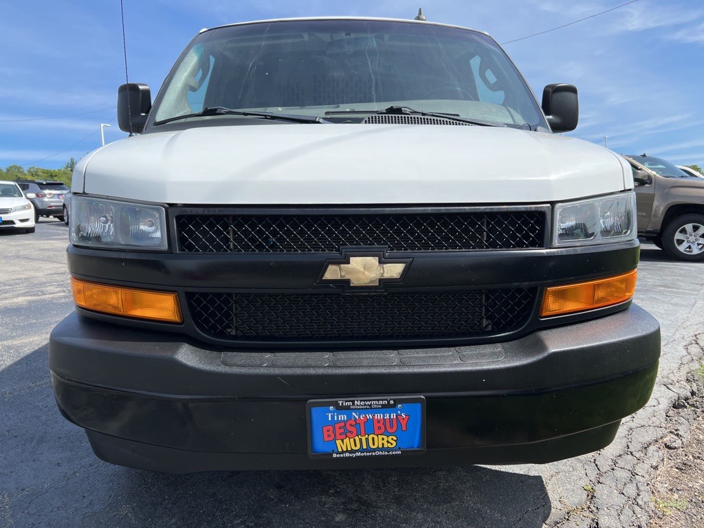 2019 Chevrolet Express Image 12