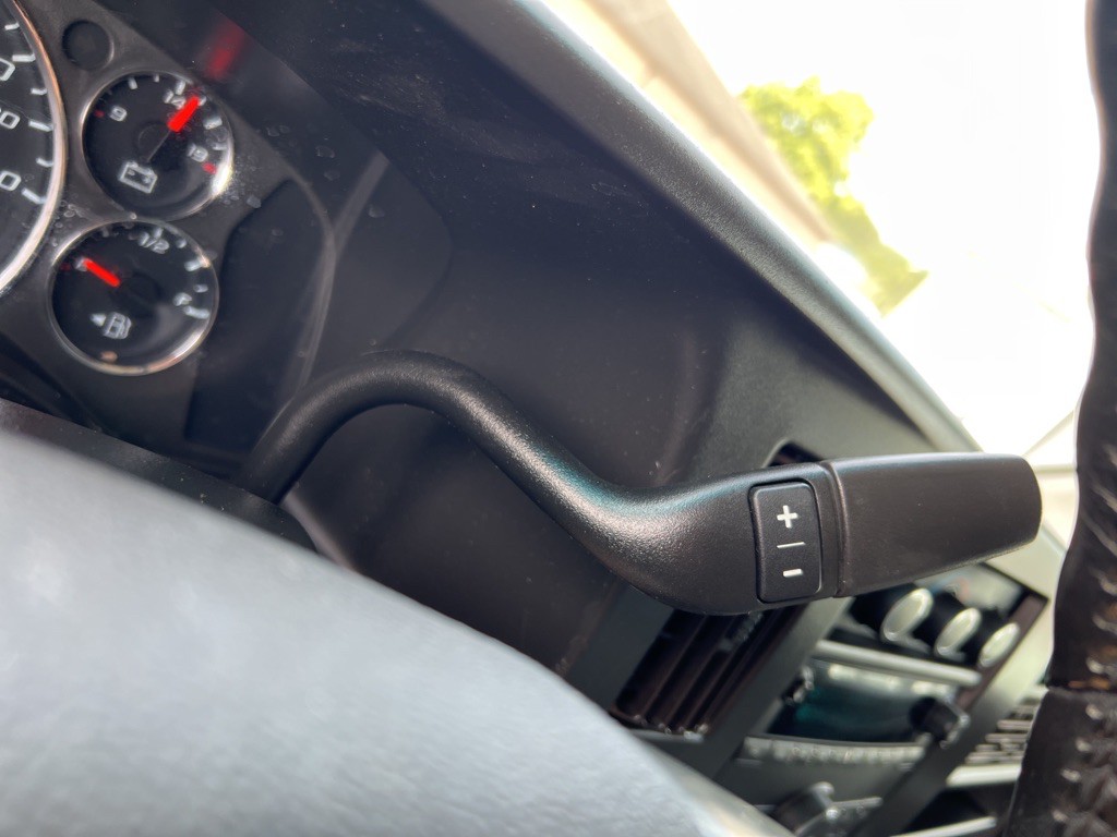 2019 Chevrolet Express Image 21