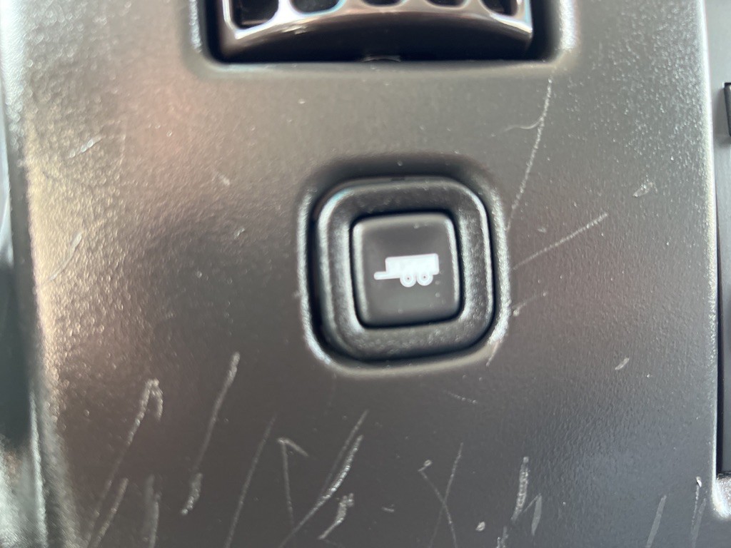 2019 Chevrolet Express Image 26