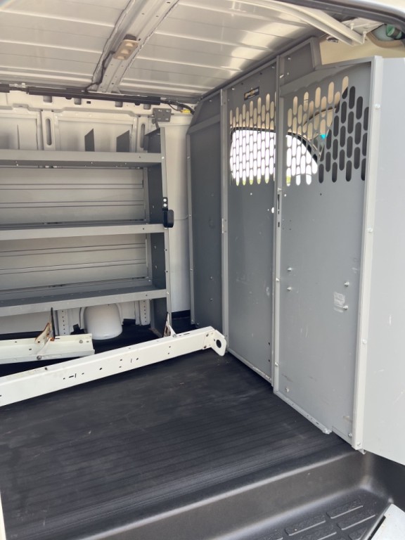2019 Chevrolet Express Image 40