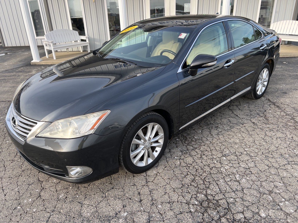 2010 Lexus ES Image 3