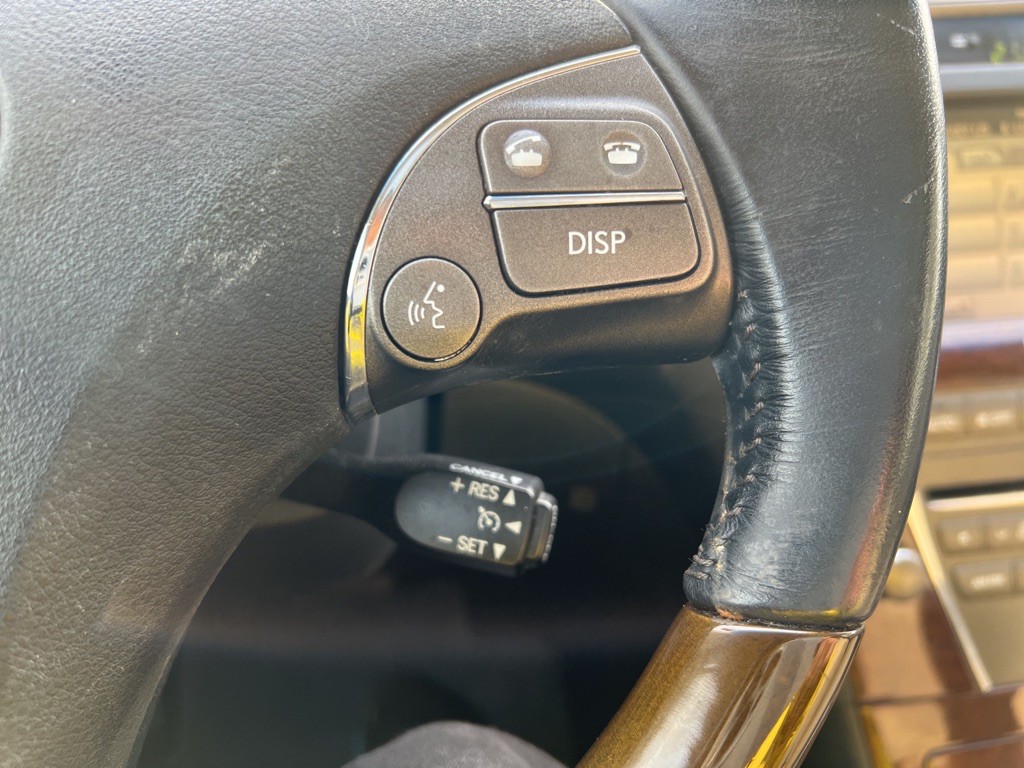 2010 Lexus ES Image 22