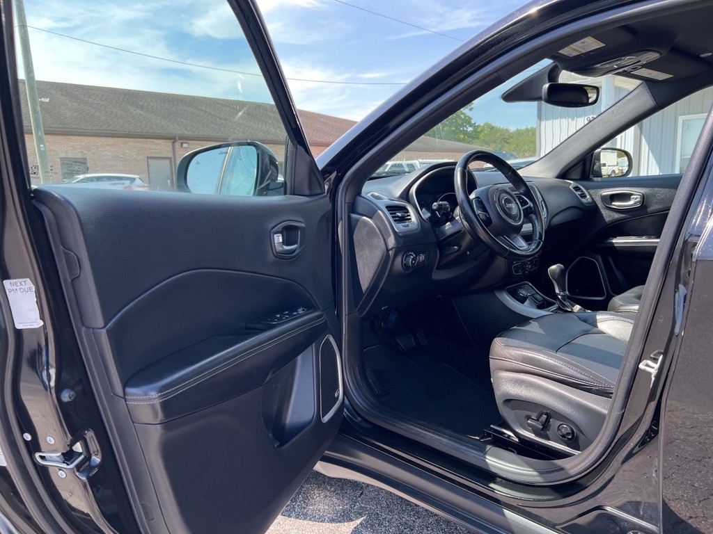 2020 Jeep Compass Image 15