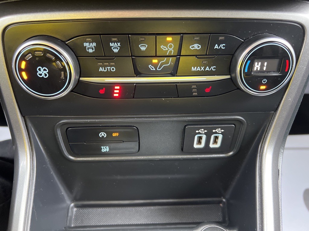 2020 Ford Econoline Image 31