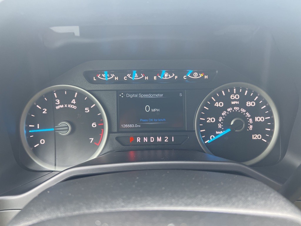 2015 Ford F-150 Image 24