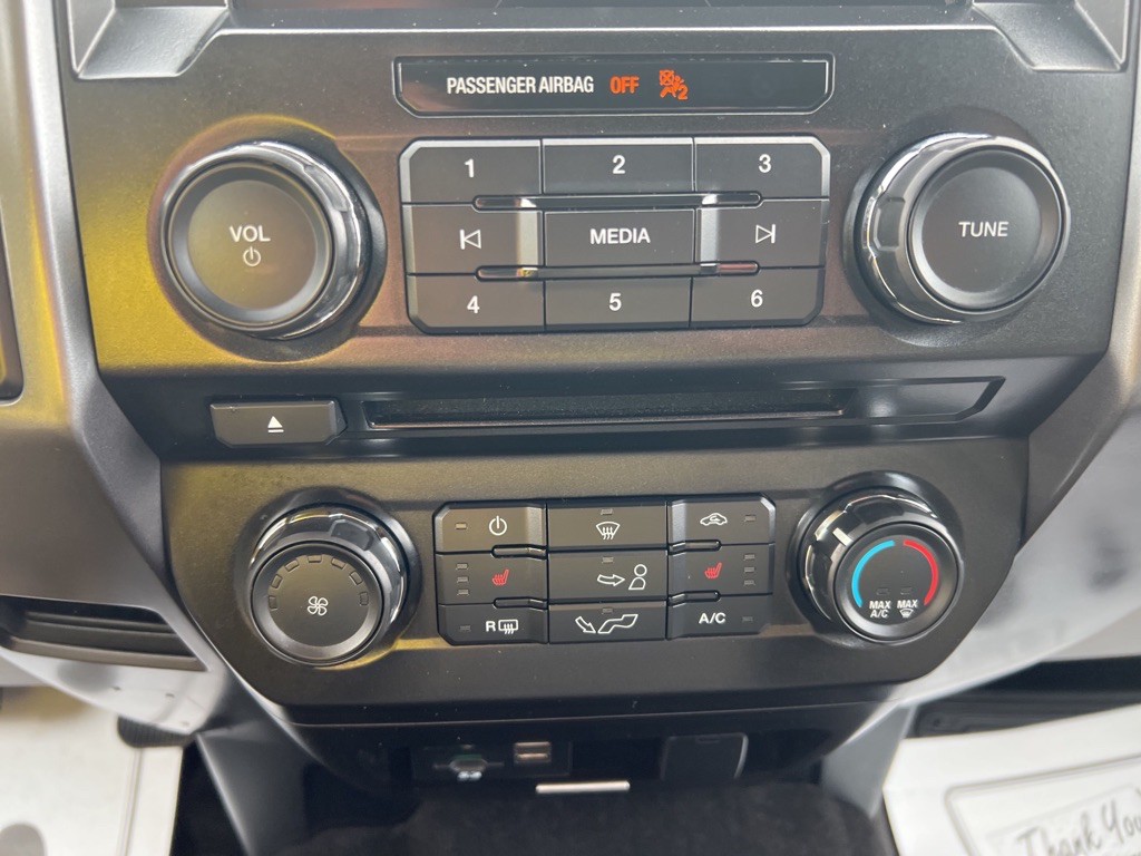 2015 Ford F-150 Image 31