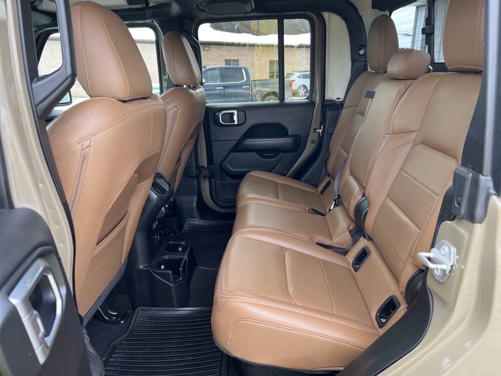 2020 Jeep Gladiator Image 43