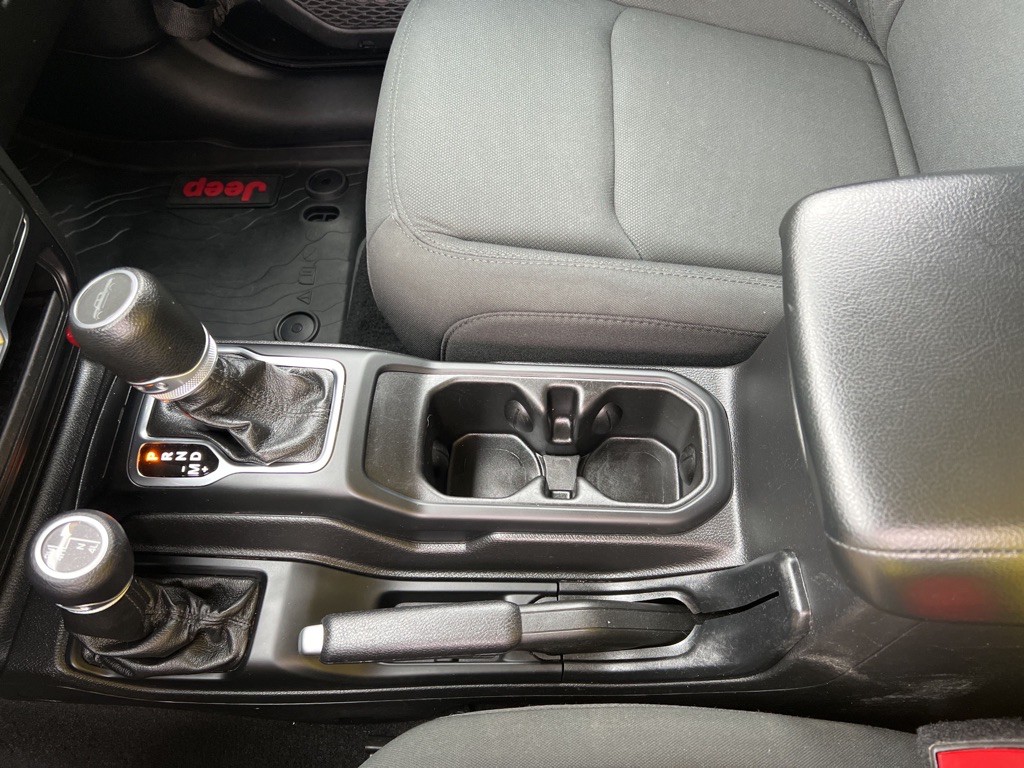 2021 Jeep Gladiator Image 33